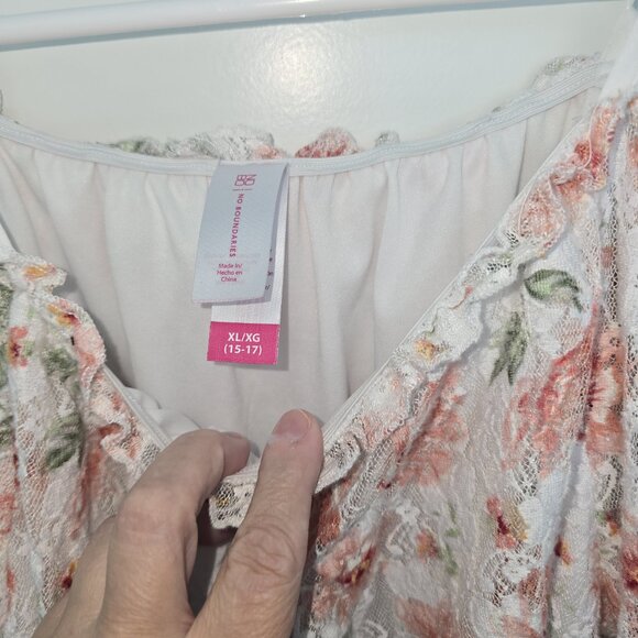 No Boundaries Blouse White Pink Green Floral Lace Juniors Size XL 15-17 Boho - Picture 4 of 6